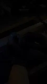 Редкая эстетика в одном кадре ✨ Главный акцент — глубокая красная шпинель из Бирмы весом 1.28 карат. Форма кушон подчерк